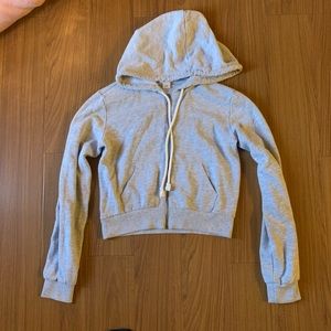 cropped hoodie